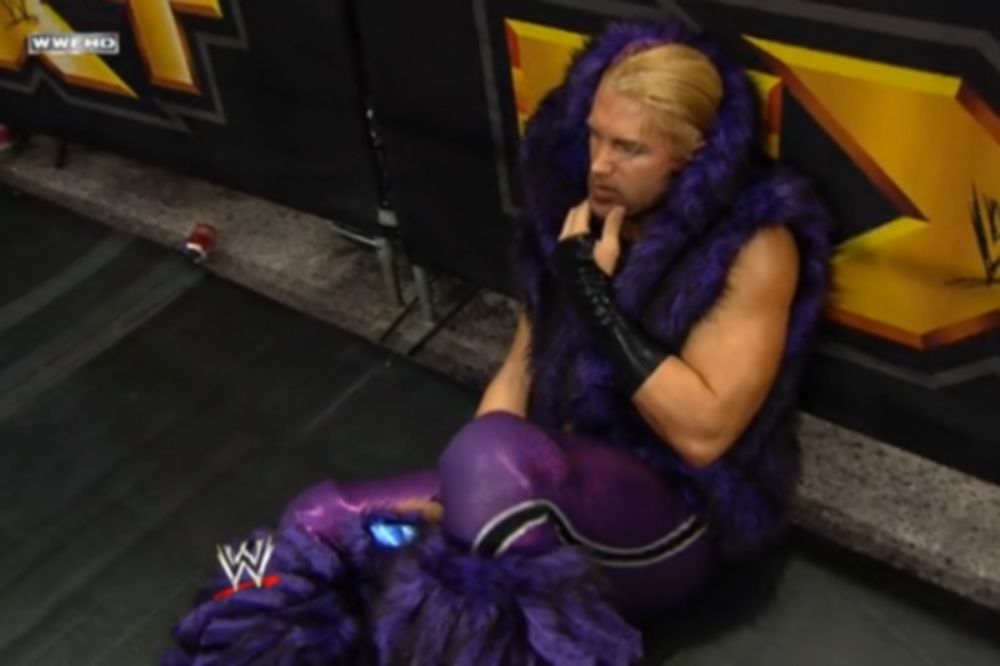 NXT: Παρεμβολή Tyler Breeze (video)