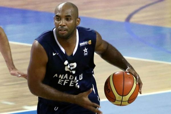Αναντολού Εφές: Στέλνει… μήνυμα στους «αιώνιους»