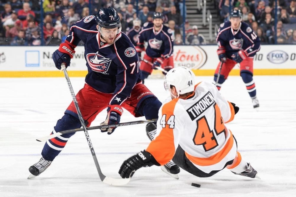 NHL: Περιορισμένη χαρά για Μπλου Τζάκετς (videos)