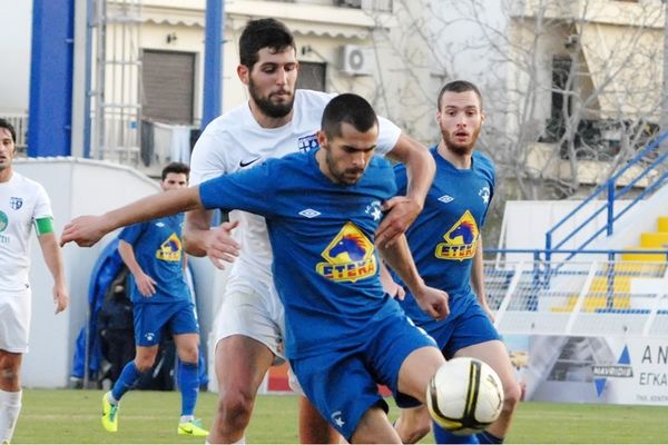 Ιωνικός-Πεύκη 2-2 (photos)