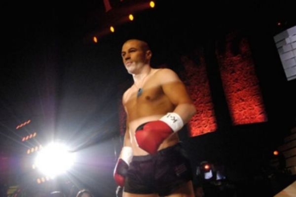 Kickboxing: Κινέζικο trailer για Ζαμπίδη