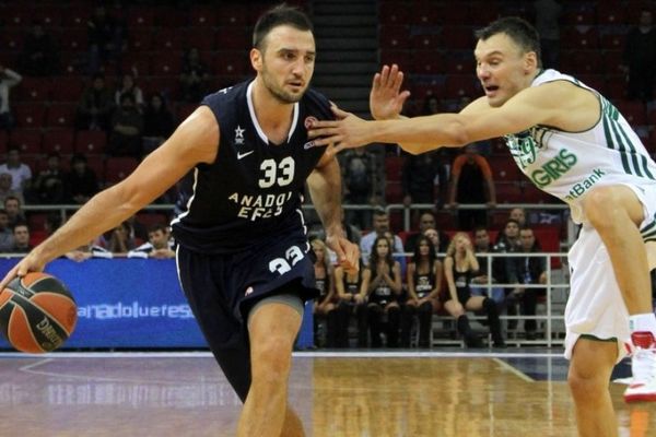 Αναντολού Εφές: Φύγε εσύ, έλα εσύ για τους… αιώνιους