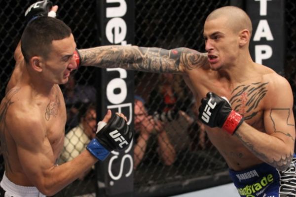 UFC: Παρουσιάστηκε κανάλι γεμάτο μάχες (videos)