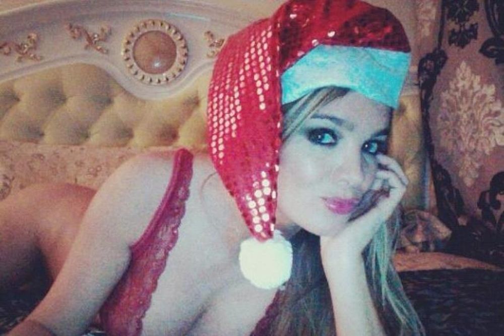 Βιρζινί Καπρίς στο Onsports: «Μου αρέσει η... μεγάλη μύτη του Ιμπραΐμοβιτς και ο Μήτρογλου!» (photos+videos)