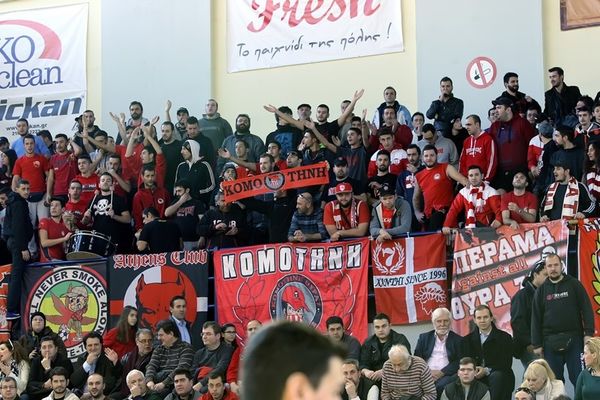 Ολυμπιακός: «Κατάληψη» στη Δράμα (photos)
