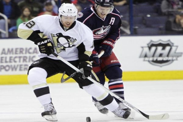 NHL: Πέντε πόντους για Neal, «ζωγραφιά» για Tropp (videos)