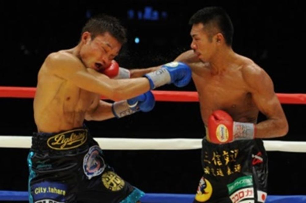 Μποξ: Νέα χρονιά στην κορυφή ο Uchiyama (videos)