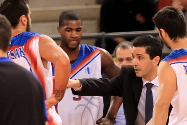 Σφαιρόπουλος: «Να φέρουμε το παιχνίδι στα μέτρα μας»