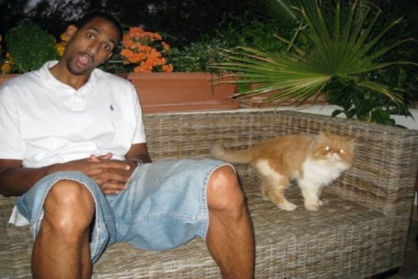 Toffee, ο πιο διάσημος... πράσινος γάτος στη Ελλάδα (photos)