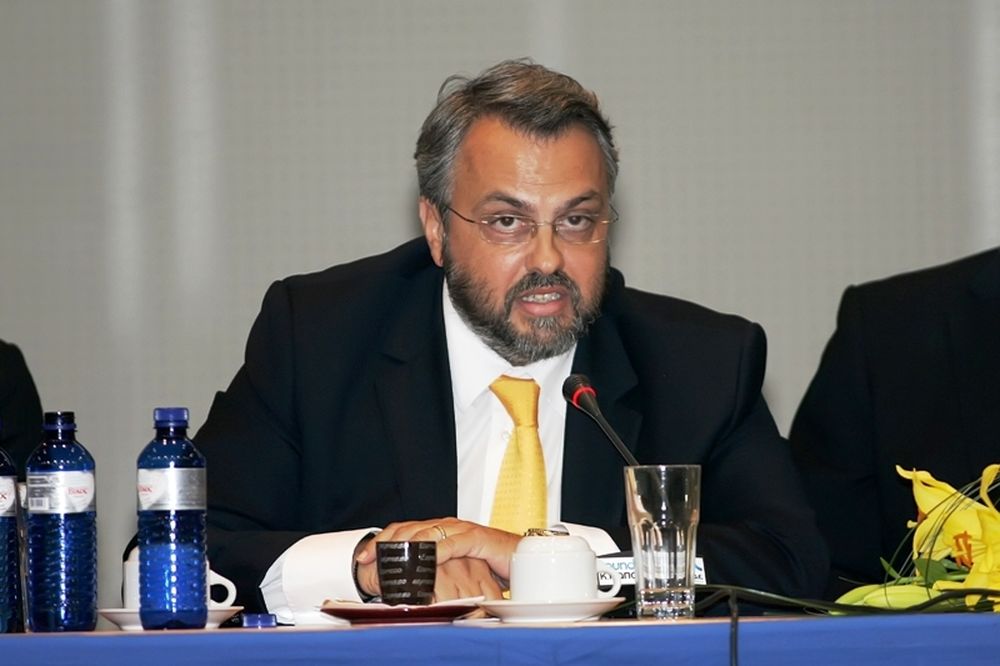 Κοτσάτος: «Βρωμίζει τον αθλητισμό ο Ολυμπιακός»