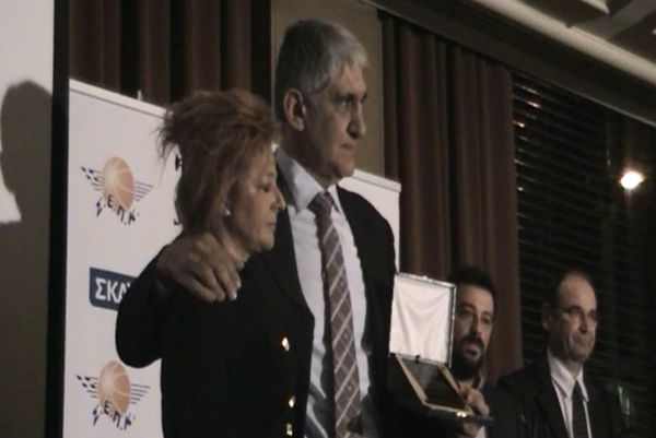 Onsports TV: Συγκίνηση για Κολοκυθά, Αμερικάνο και Συρίγο στον ΣΕΠΚ (videos)