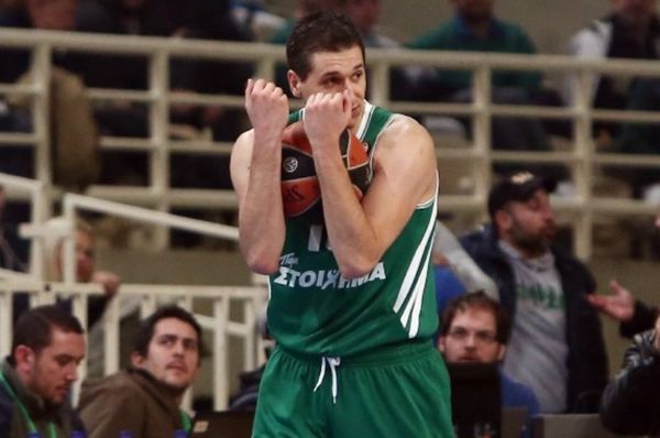 Παναθηναϊκός: Γράφει ιστορία (ξανά) ο Διαμαντίδης (photos)