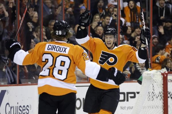 NHL: «Δεκάρικο» για Φλάιερς (videos)