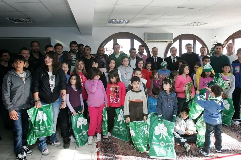 Παναθηναϊκός: Μοίρασε χαμόγελα στο παιδικό χωριό SOS (photos)