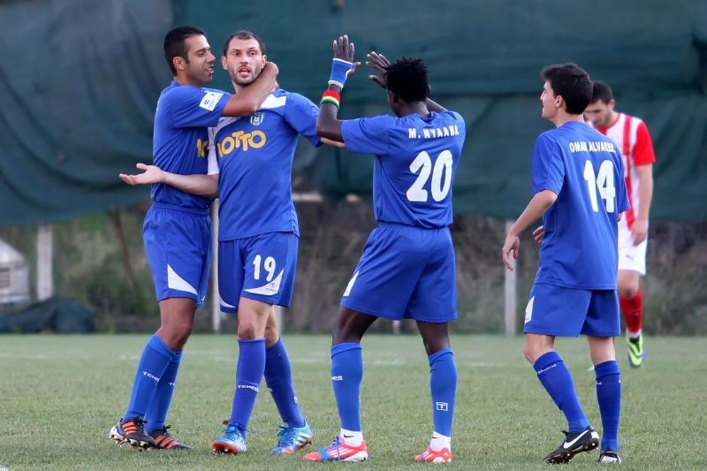 Ανεβαίνει ο Φωκικός, 1-0 τα Χανιά