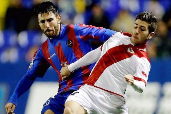 Πρόκριση με Μπαράλ για Λεβάντε