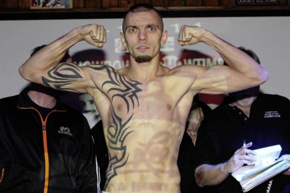 Μποξ: Συνεχίζει αήττητος ο «Terrible» Redkach (videos)