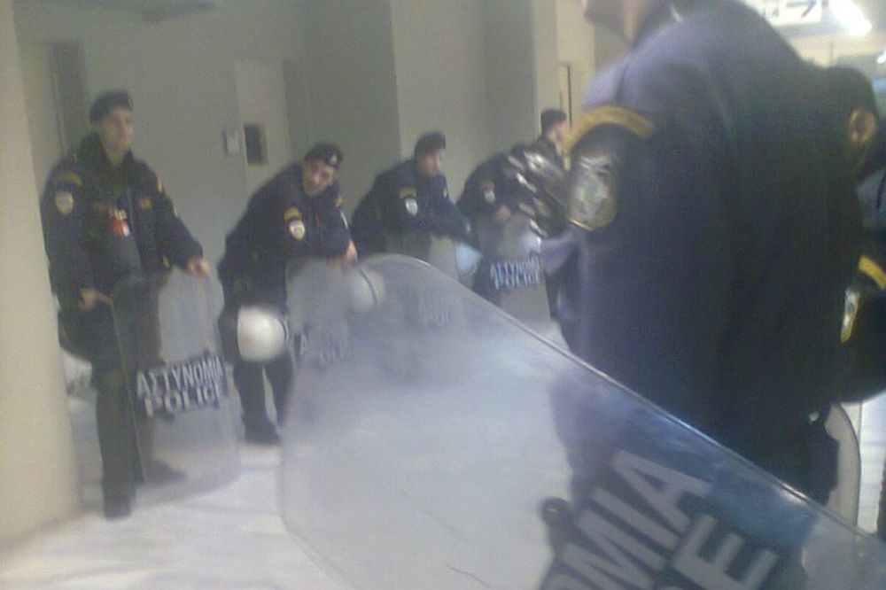 Ολυμπιακός: Επιπλέον αστυνομικοί και απογοήτευση (photos)