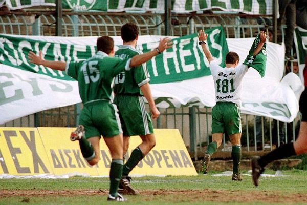 Όταν ο Βαζέχα «έσπαγε» το ρεκόρ των γκολ (photos+video)