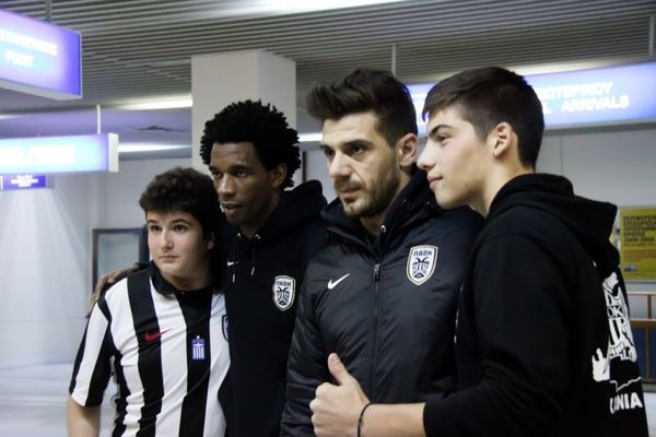 ΠΑΟΚ: Θερμή υποδοχή στα Χανιά (photos)