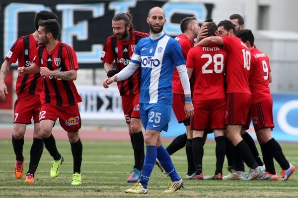 Με σπασμένα φρένα ο Αιγινιακός, 1-0 τη Νίκη Βόλου