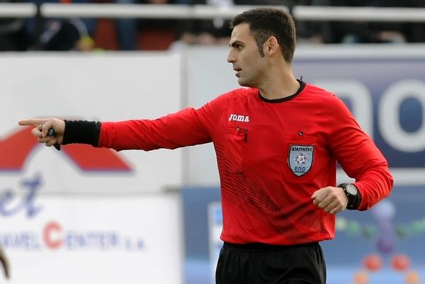 Super League: Τριτσώνης στο Φάληρο, Κομίνης στην Τρίπολη