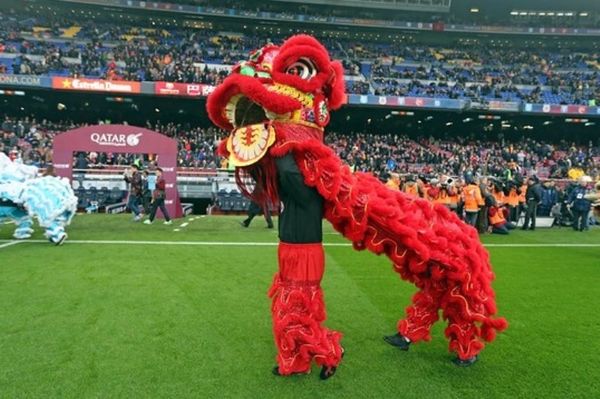 Μπαρτσελόνα: Μίλα μου… κινέζικα! (photos+video)