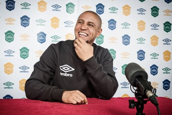 Ο Roberto Carlos για το N’JOY UNI-League (video)