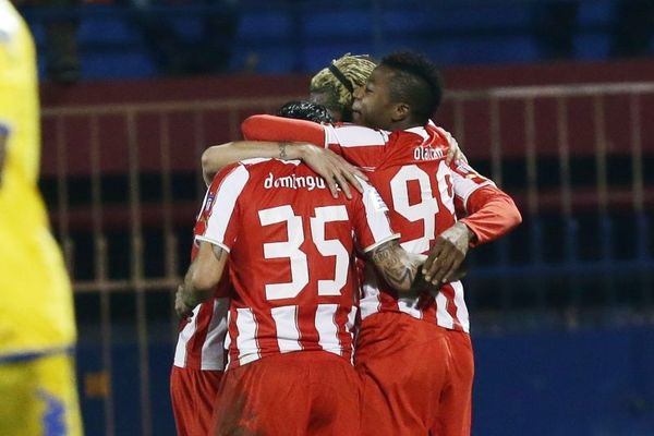 «Καθάρισε» και στη Βέροια ο Ολυμπιακός (video+photos)