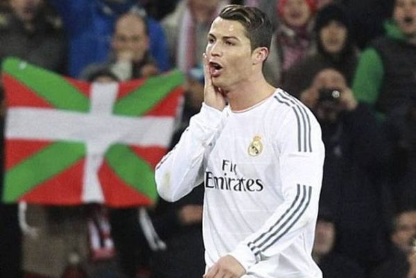 Η τούρτα του Κριστιάνο (photo)