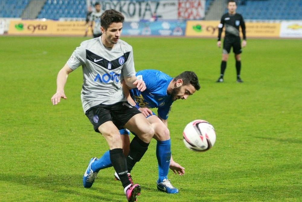 Χτυπάει πρωτιά η Νίκη Βόλου, 2-1 τον Ηρακλή