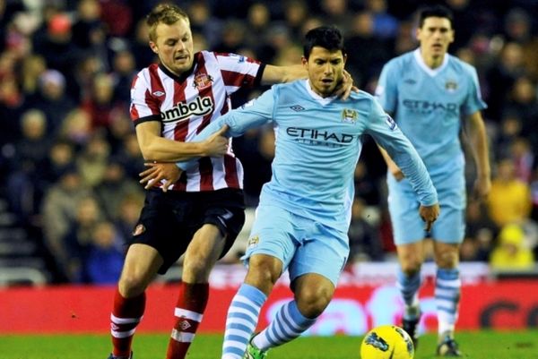 Αναβολές στην Πρέμιερ Λιγκ