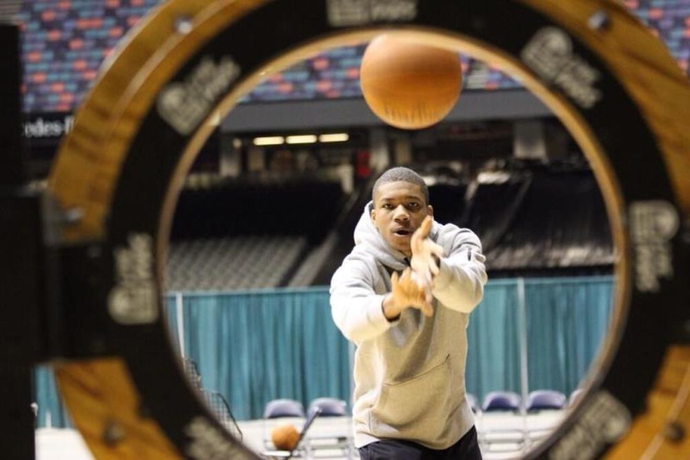 All Star Game NBA: Ο Αντετοκούνμπο και οι... κύκλοι! (photos+video)