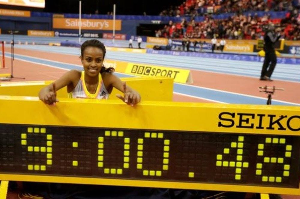 Νέο παγκόσμιο ρεκόρ από την Ντιμπάμπα (video)