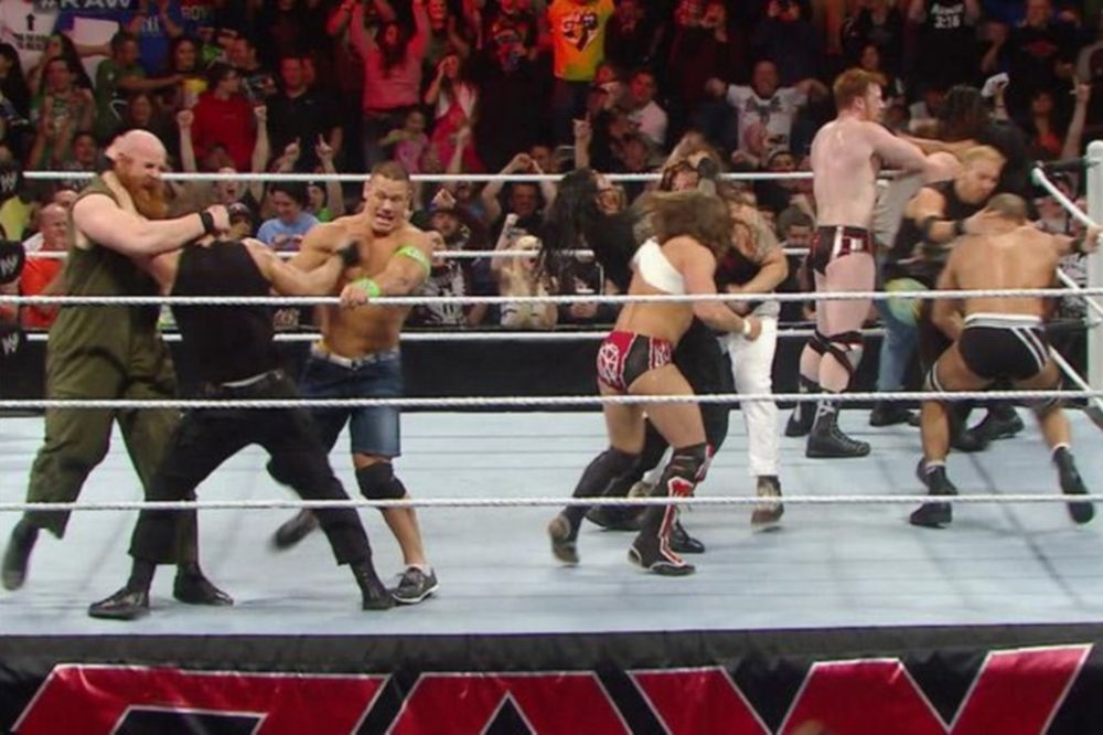 Raw SuperShow: Πήραν θέσεις για τον τίτλο του Orton (videos+photos)