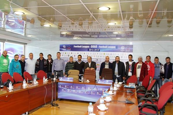 Football League: Σε καλό κλίμα η συνάντηση αρχηγών, προεδρείου