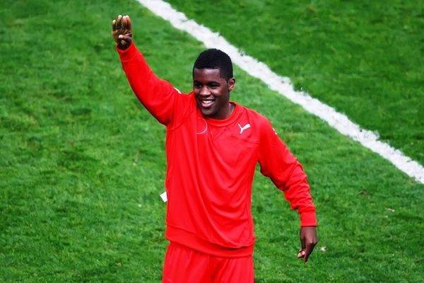 Μέσα Αγγλίας: Στον αστερισμό του Κάμπελ!