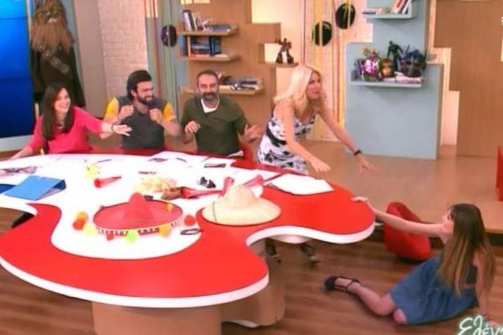 Η Μενεγάκη έριξε κάτω την Καλλιμούκου και έγινε χαμός!