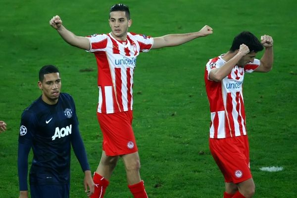 Ολυμπιακός: Περιζήτητος... ο Μανωλάς