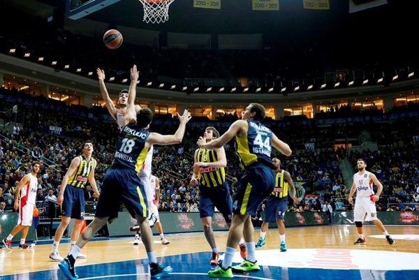 Ολυμπιακός: Έτσι έχασε από τη Φενέρ (video)