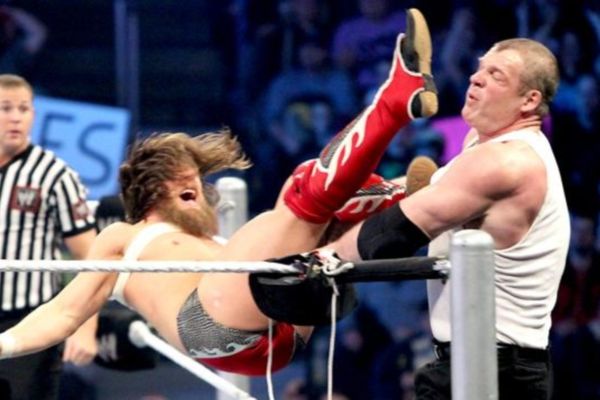 SmackDown: Ξανακέρδισε ο Bryan (photos+videos)