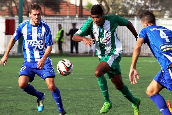 «Τσίμπησε» βαθμό στο φινάλε ο ΑΟΧ, 1-1 τον Αχαρναϊκό