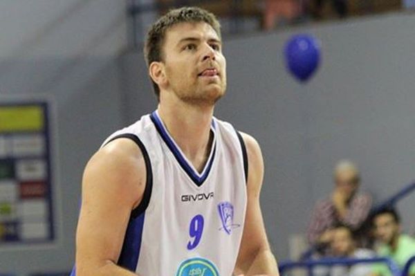 Αρκαδικός: Το κέρασμα και η αναγνώριση