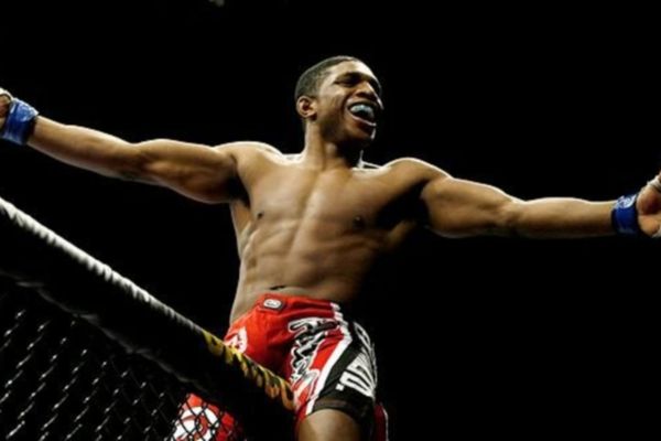 Kickboxing: Νέο γρήγορο νοκ άουτ για Daley (video)