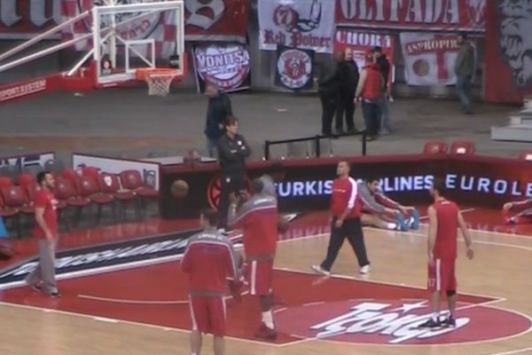 Onsports TV: Πανέτοιμοι για τη μάχη στο ΣΕΦ (video)