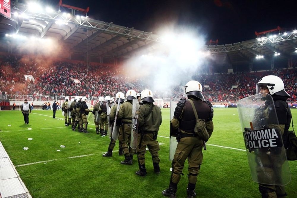 Super League: Μια αγωνιστική και 30.000 ευρώ στον Ολυμπιακό