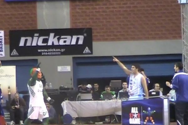 Onsports TV: Ο νικητής στα τρίποντα (video)