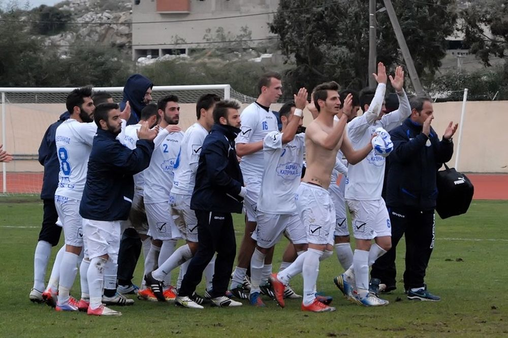 Δόξα Βύρωνα-Πανελευσινιακός 1-2