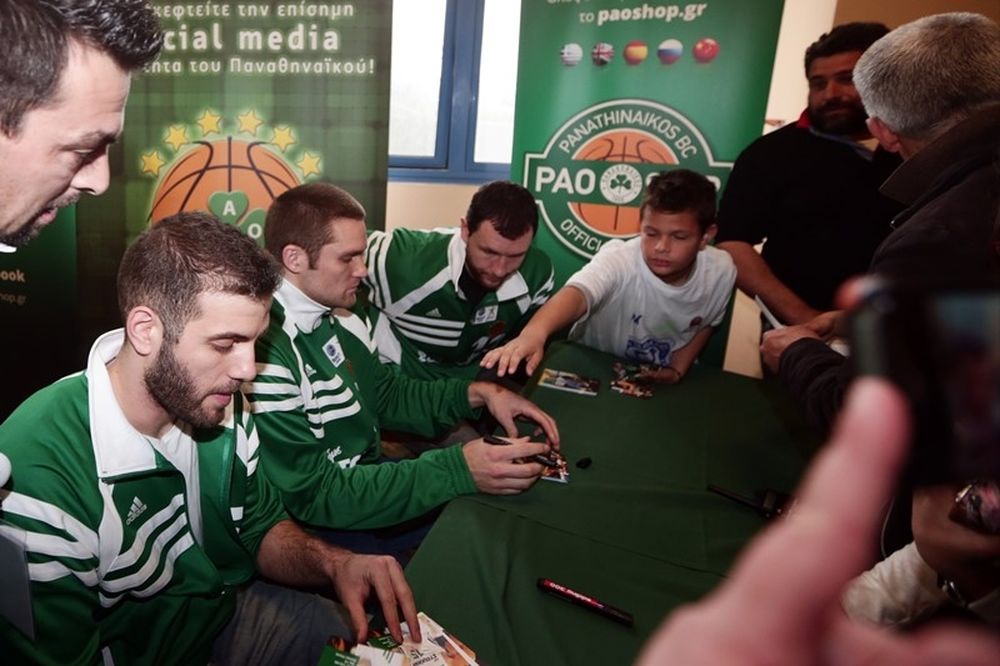 Onsports TV: Το αδιαχώρητο στο PAO SHOP (video+photos)