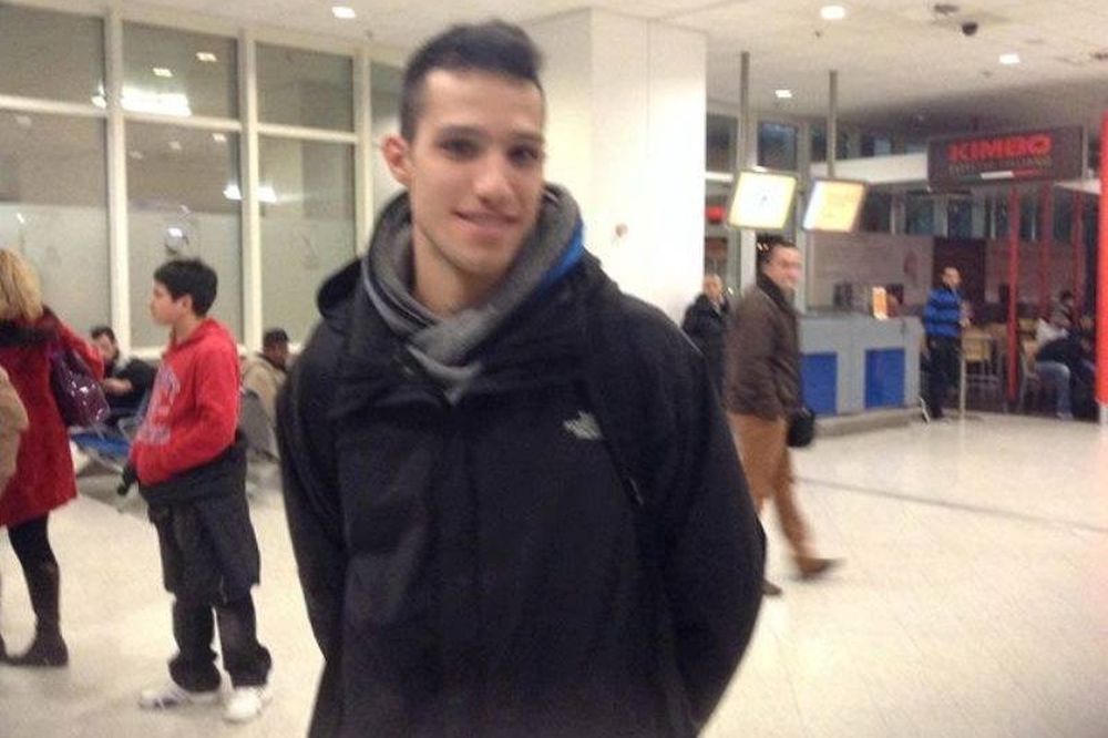 Επέστρεψε ο «χρυσός» Φιλιππίδης (video)